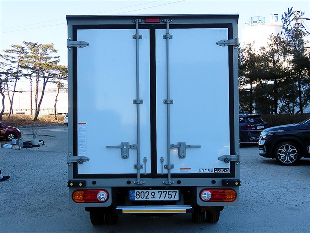 현대 포터II 내장탑차 LPG 슈퍼캡 - 이미지 2