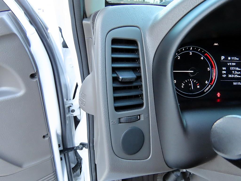 현대 포터II 내장탑차 LPG 슈퍼캡 - 이미지 16