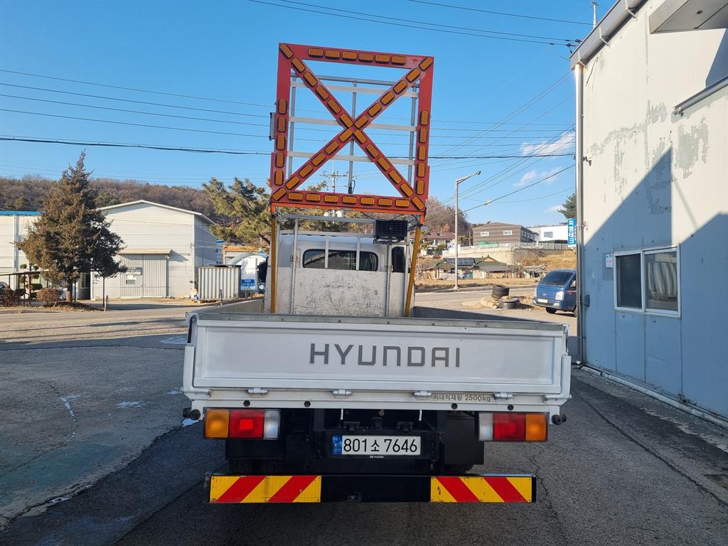 현대 올 뉴마이티 2.5톤 슈퍼캡 장축고상 - 이미지 4