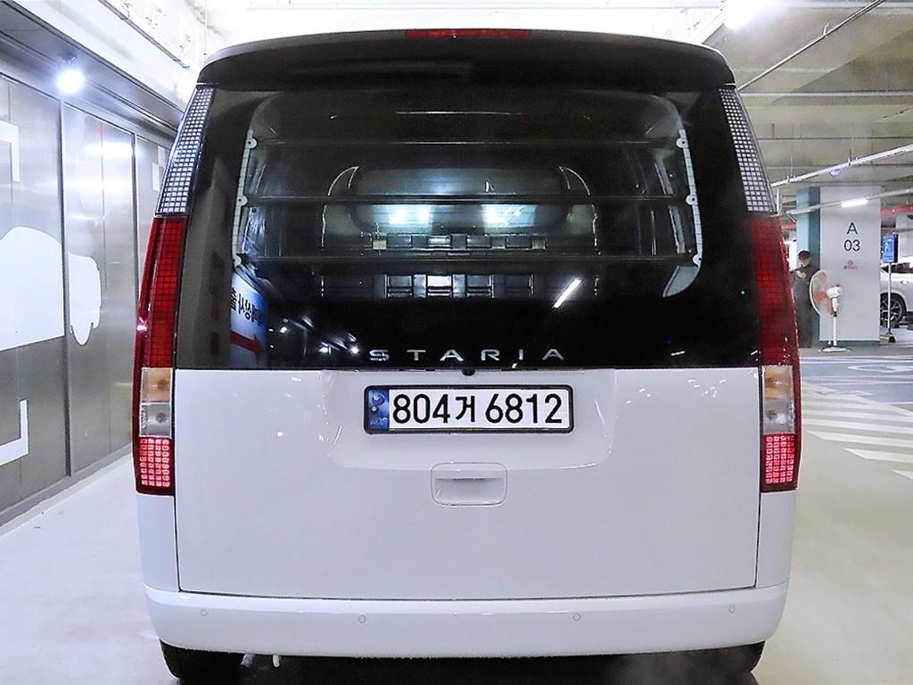 현대 스타리아 3.5 LPG 카고 5인승 모던 - 이미지 15