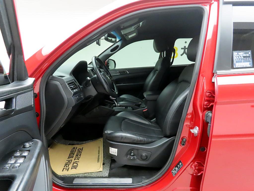 KG모빌리티(쌍용) 더 뉴렉스턴 스포츠 칸 2.2 4WD 프레스티지 - 이미지 2