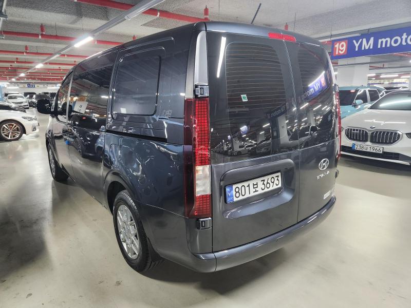 현대 스타리아 2.2 디젤 카고 5인승 모던 - 이미지 11