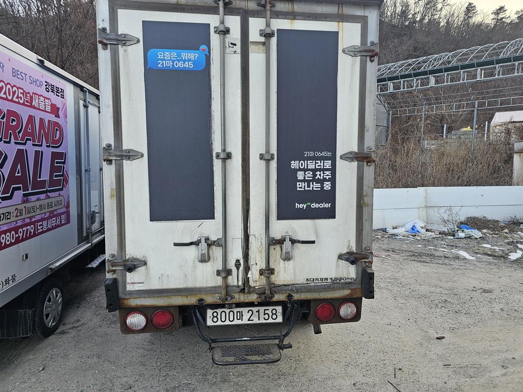 기아 봉고Ⅲ화물 내장탑차 1톤 킹캡 - 이미지 8