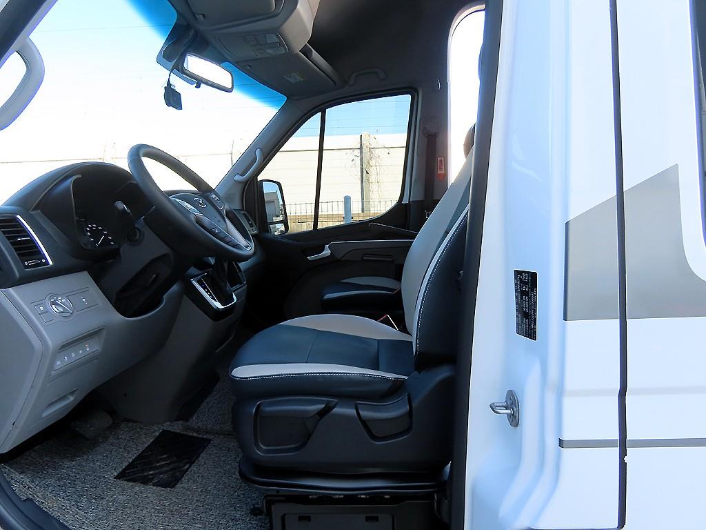 현대 쏠라티 15인승 럭셔리 - 이미지 9