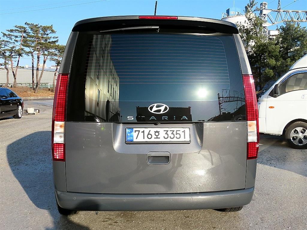 현대 스타리아 하이브리드 1.6 HEV 투어러 11인승 모던 - 이미지 2
