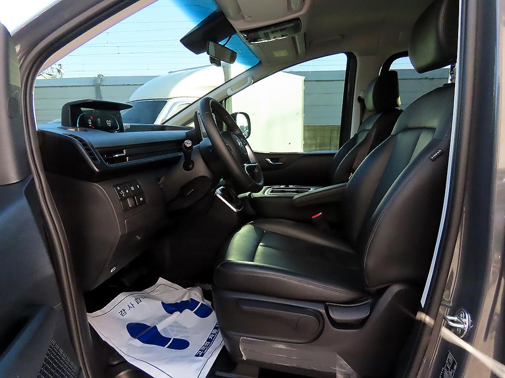 현대 스타리아 하이브리드 1.6 HEV 투어러 11인승 모던 - 이미지 3