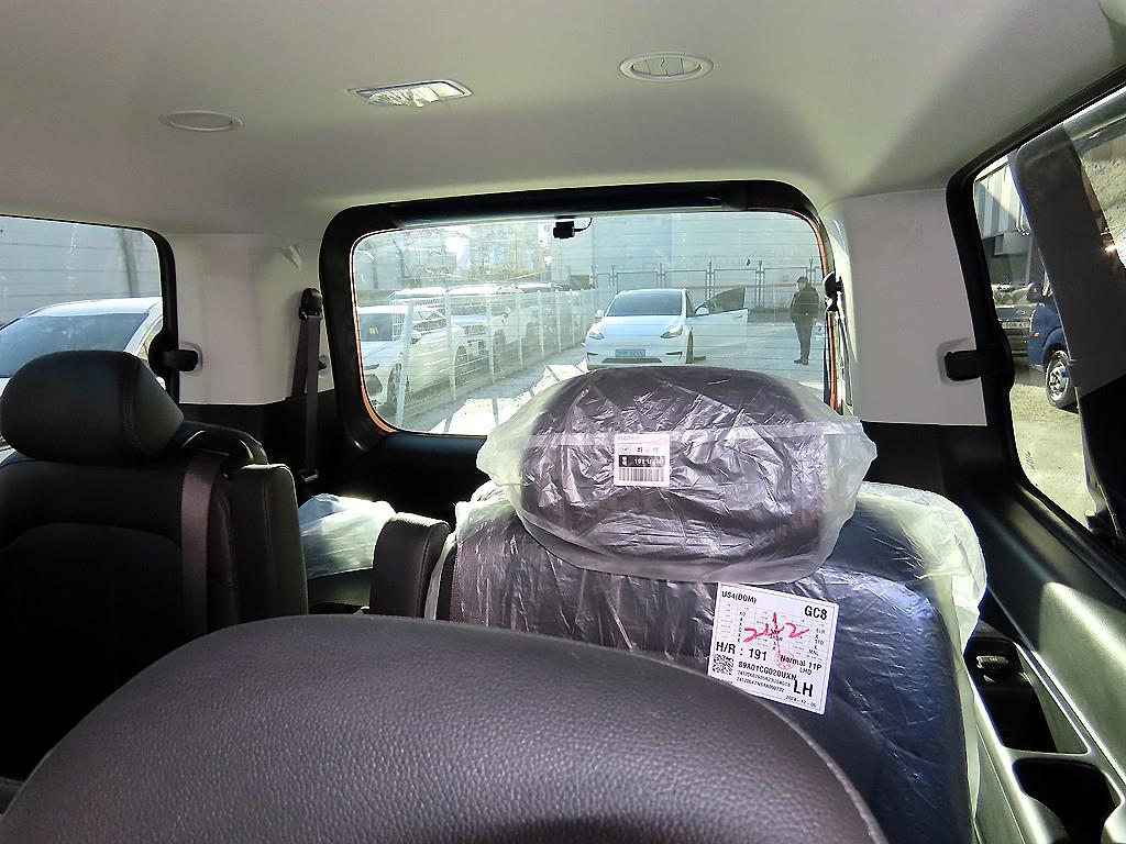 현대 스타리아 하이브리드 1.6 HEV 투어러 11인승 모던 - 이미지 10