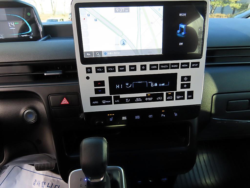 현대 스타리아 하이브리드 1.6 HEV 투어러 11인승 모던 - 이미지 14