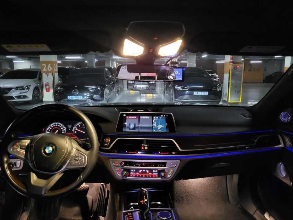 BMW 7시리즈(6세대) 750Li xDrive - 이미지 15