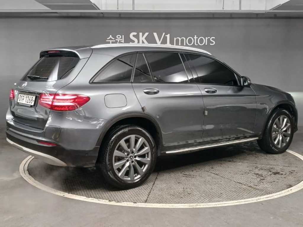 벤츠 GLC클래스 GLC 350e 4매틱 프리미엄 - 이미지 7