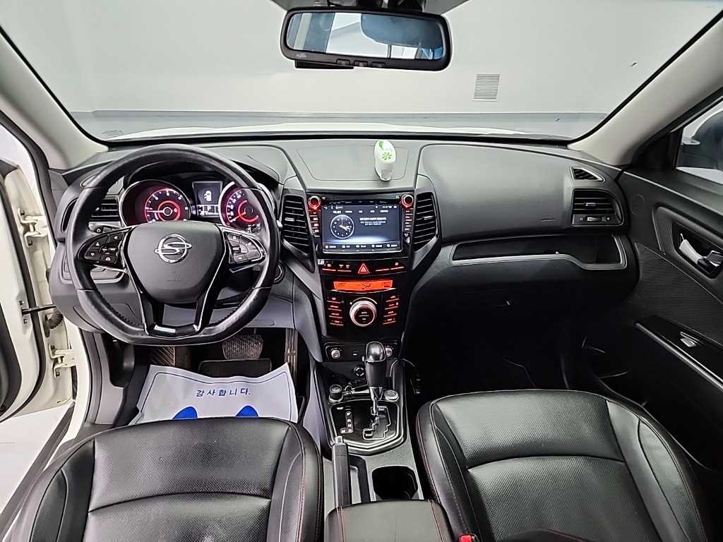 KG모빌리티(쌍용) 티볼리 에어 디젤 2WD RX - 이미지 4