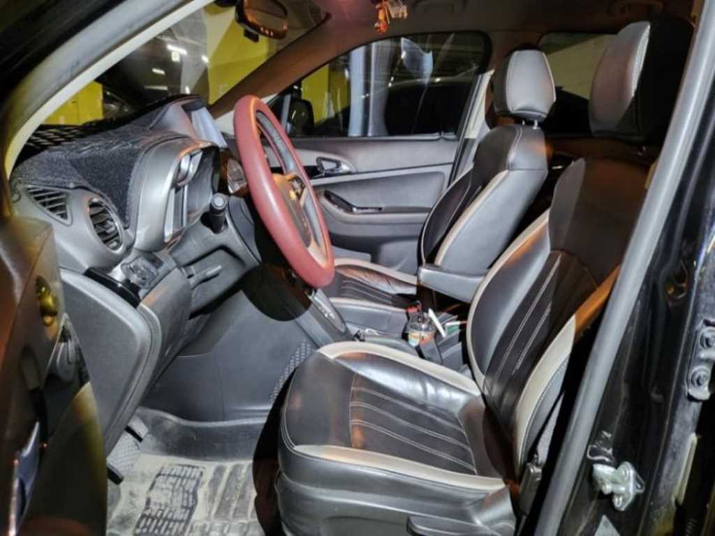 쉐보레 (대우) 올란도 2.0 LPGi 퍼펙트 블랙 - 이미지 5