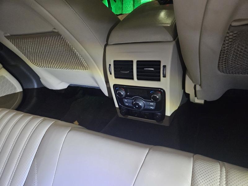 재규어 XF(2세대) 2.0 20d AWD 포트폴리오 - 이미지 16