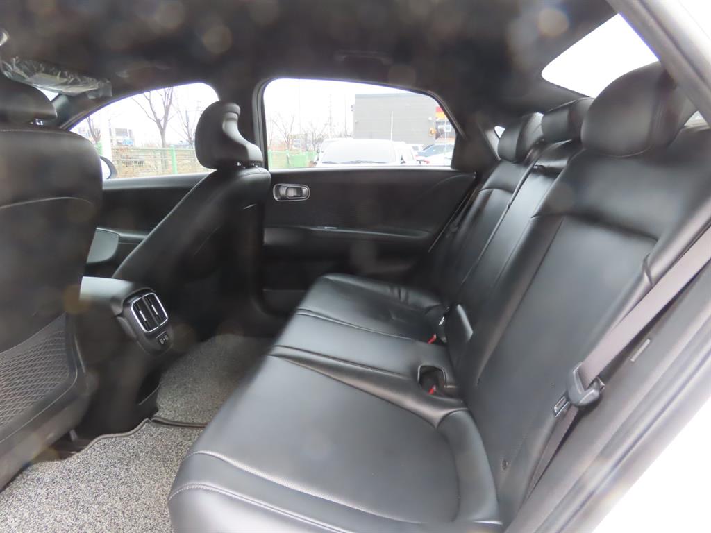 현대 아이오닉 6 롱레인지 2WD 익스클루시브 - 이미지 3