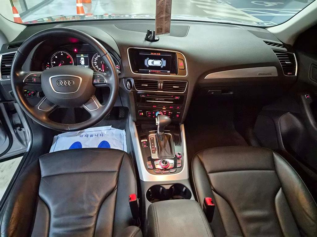아우디 Q5 35 TDI 콰트로 - 이미지 8