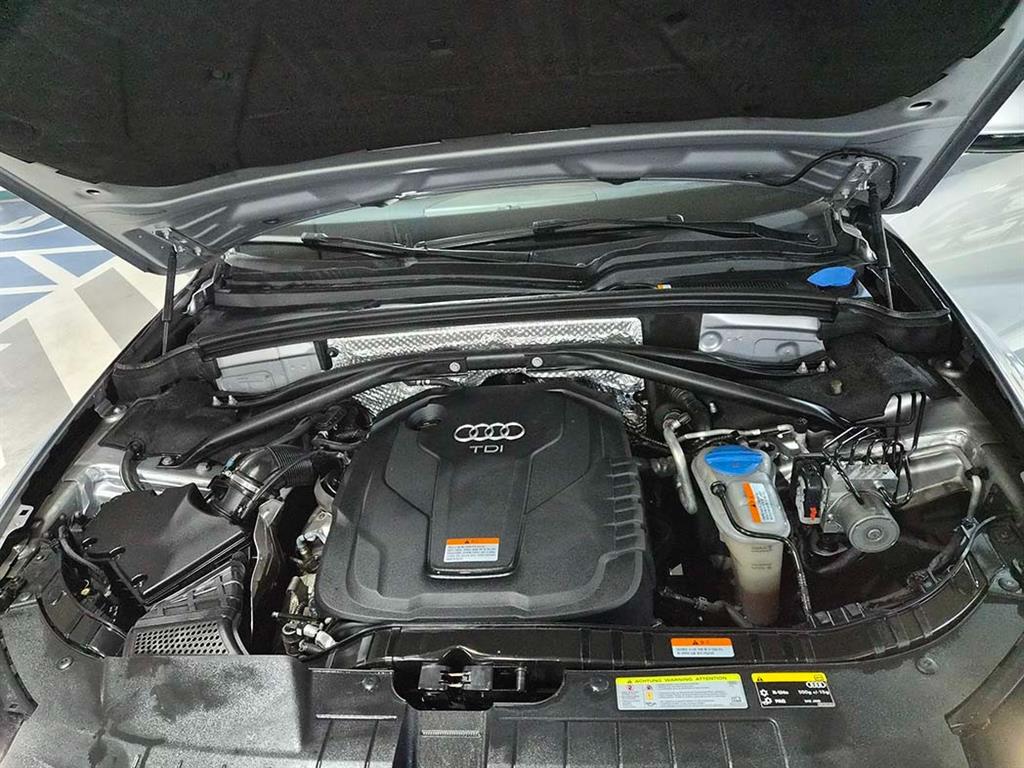 아우디 Q5 35 TDI 콰트로 - 이미지 12