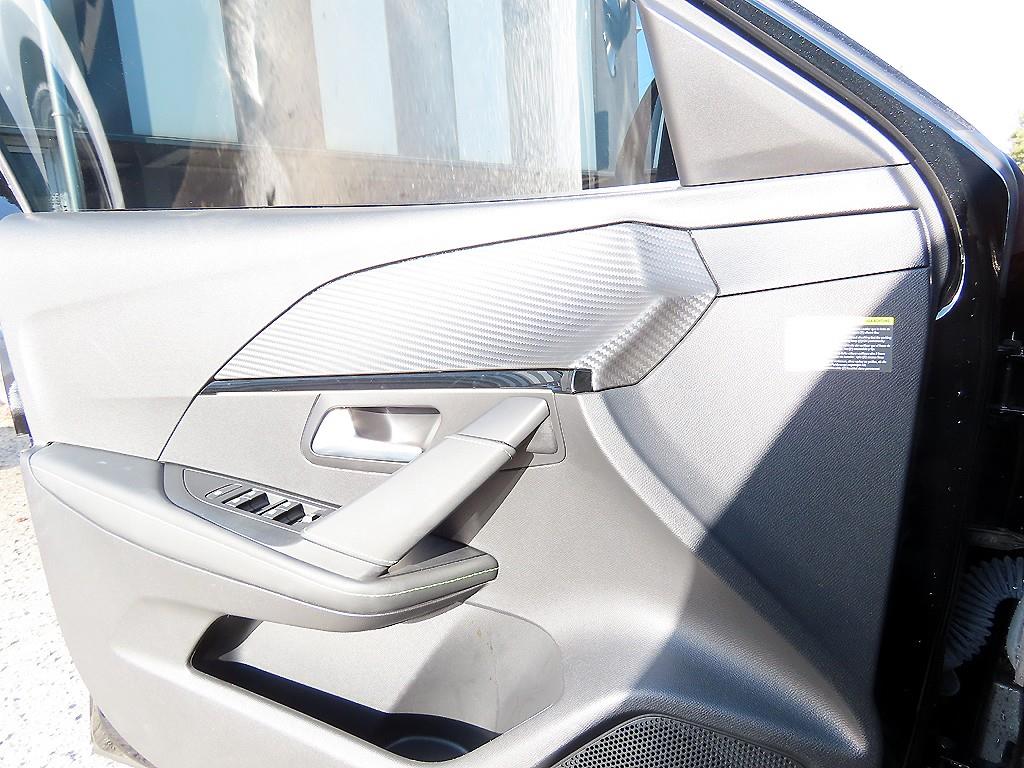 푸조 e-208 e-208 GT - 이미지 9