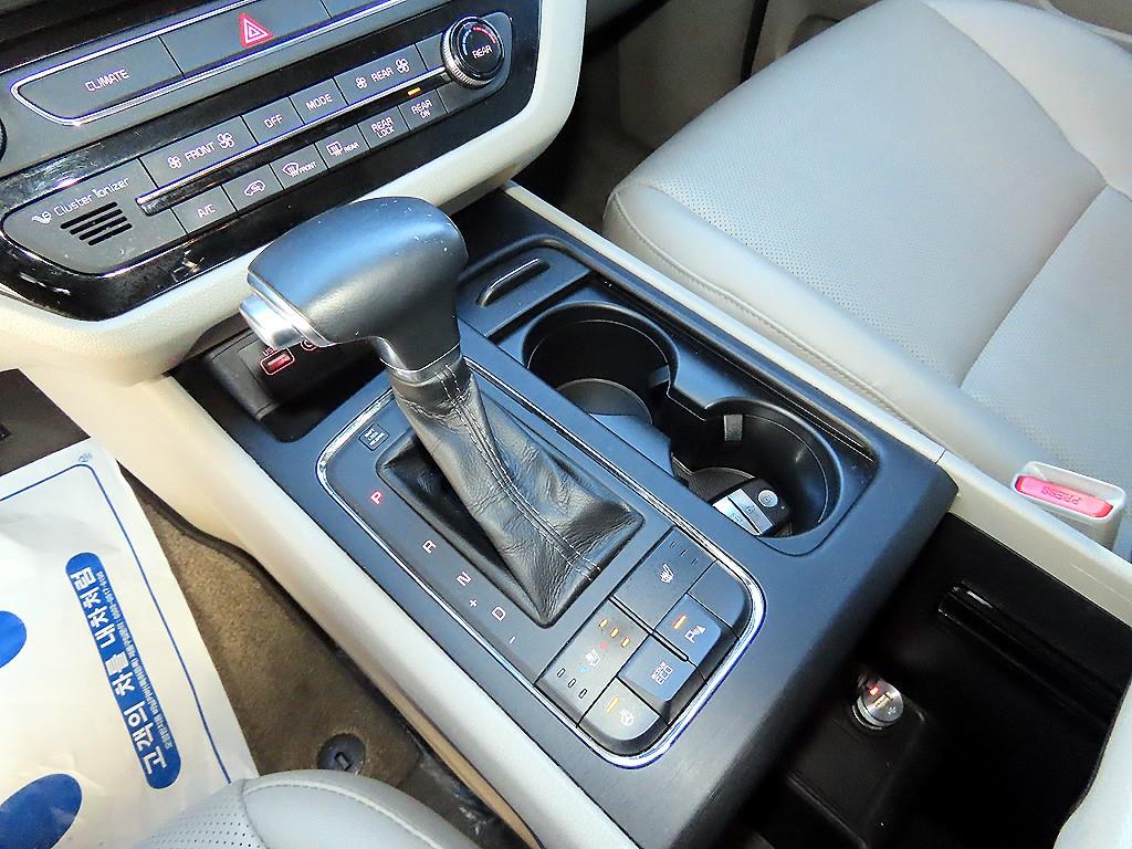 기아 올 뉴카니발 9인승 디젤 럭셔리 - 이미지 19