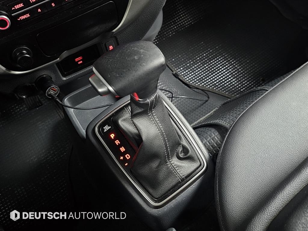 기아 더 뉴봉고Ⅲ화물 내장탑차 플러스형 - 이미지 8