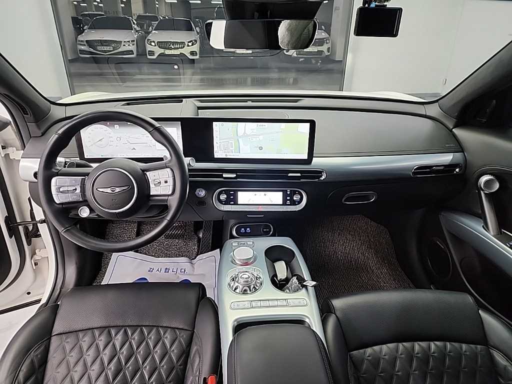 제네시스 GV60 EV 2WD 스탠다드 - 이미지 11
