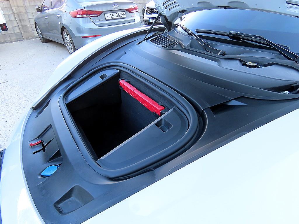 포르쉐 타이칸 EV - 이미지 15