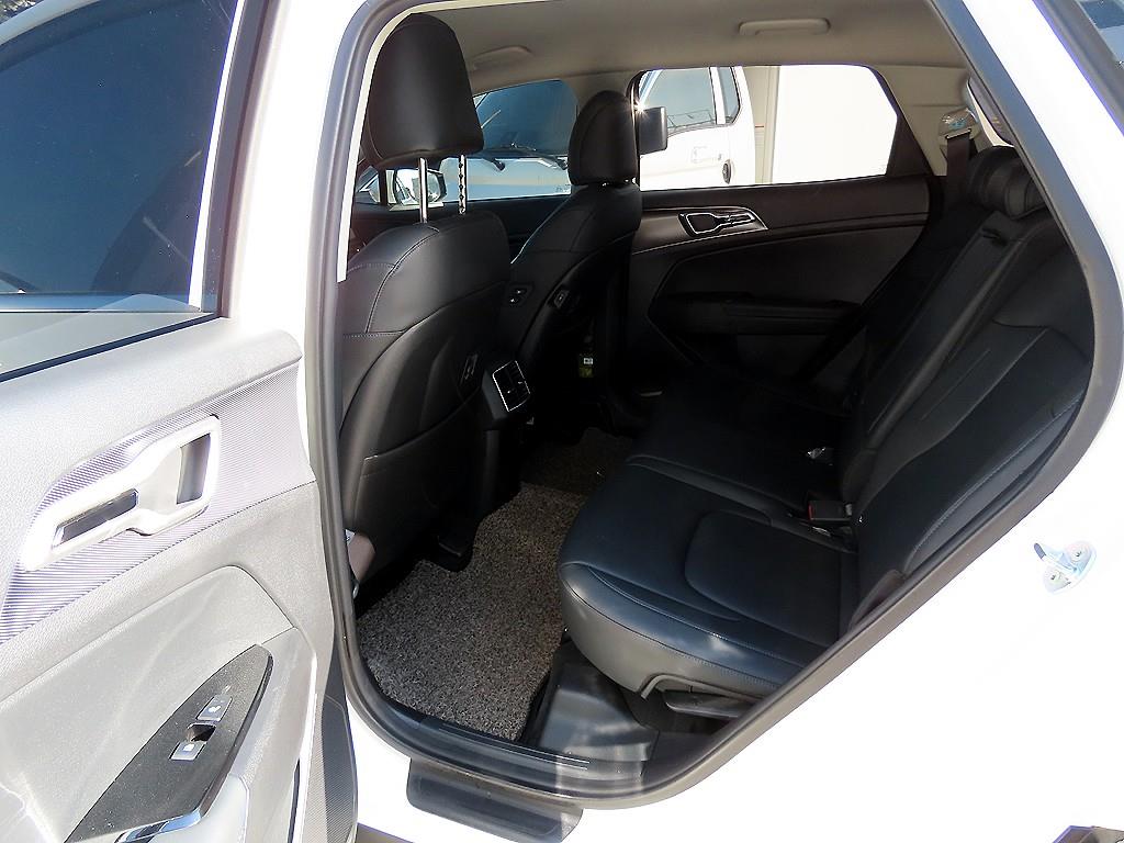 기아 디 올뉴스포티지 1.6 가솔린 2WD 노블레스 - 이미지 19