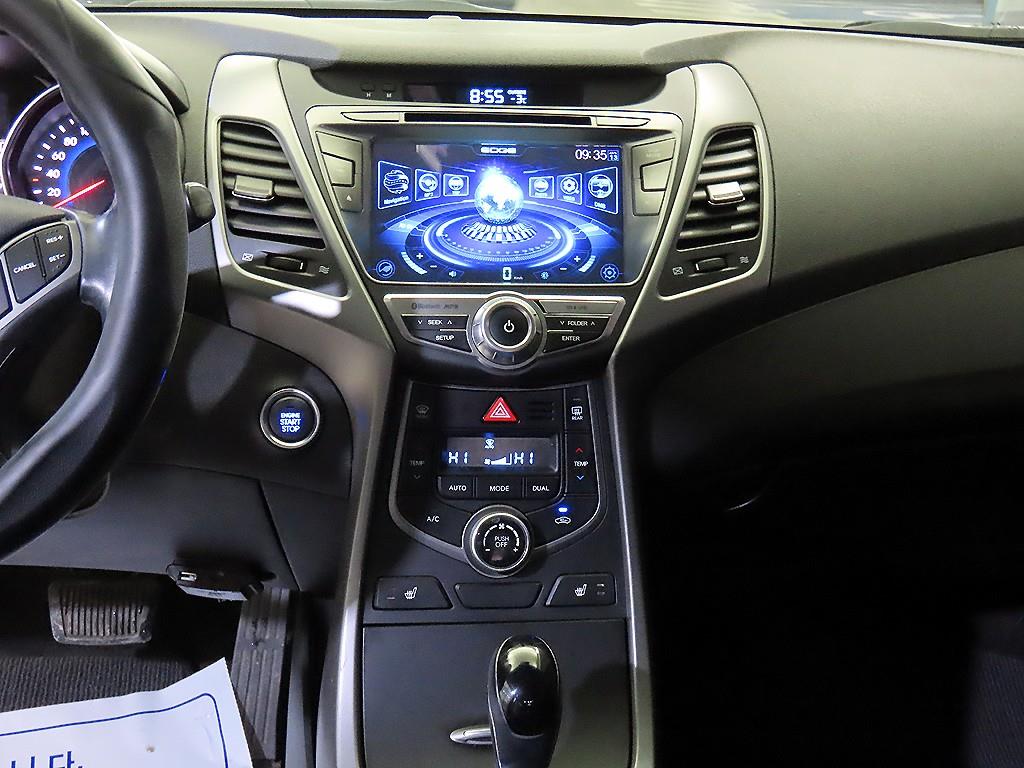 현대 더 뉴아반떼MD 1.6 GDi 모던 - 이미지 4