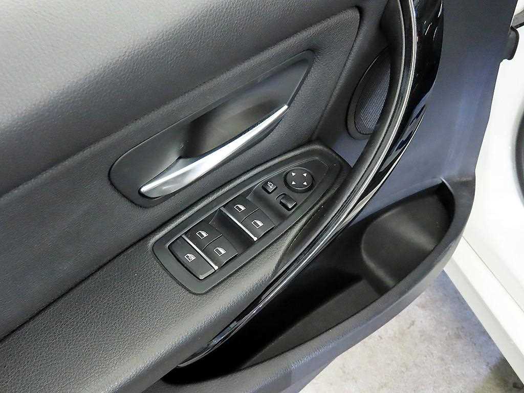 BMW 3시리즈(6세대) 320d ED 에디션 - 이미지 16