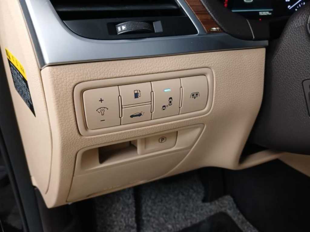 제네시스 G80 3.3 GDi AWD 프레스티지