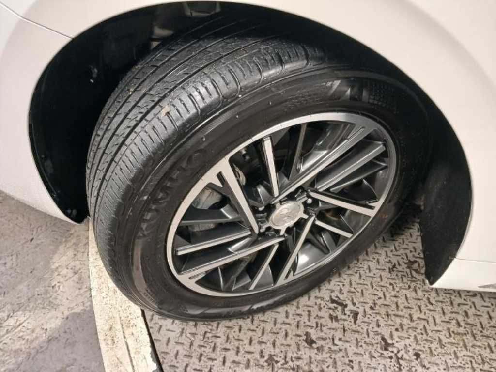 현대 더 뉴그랜저IG 가솔린 2.5 프리미엄 초이스 - 이미지 14