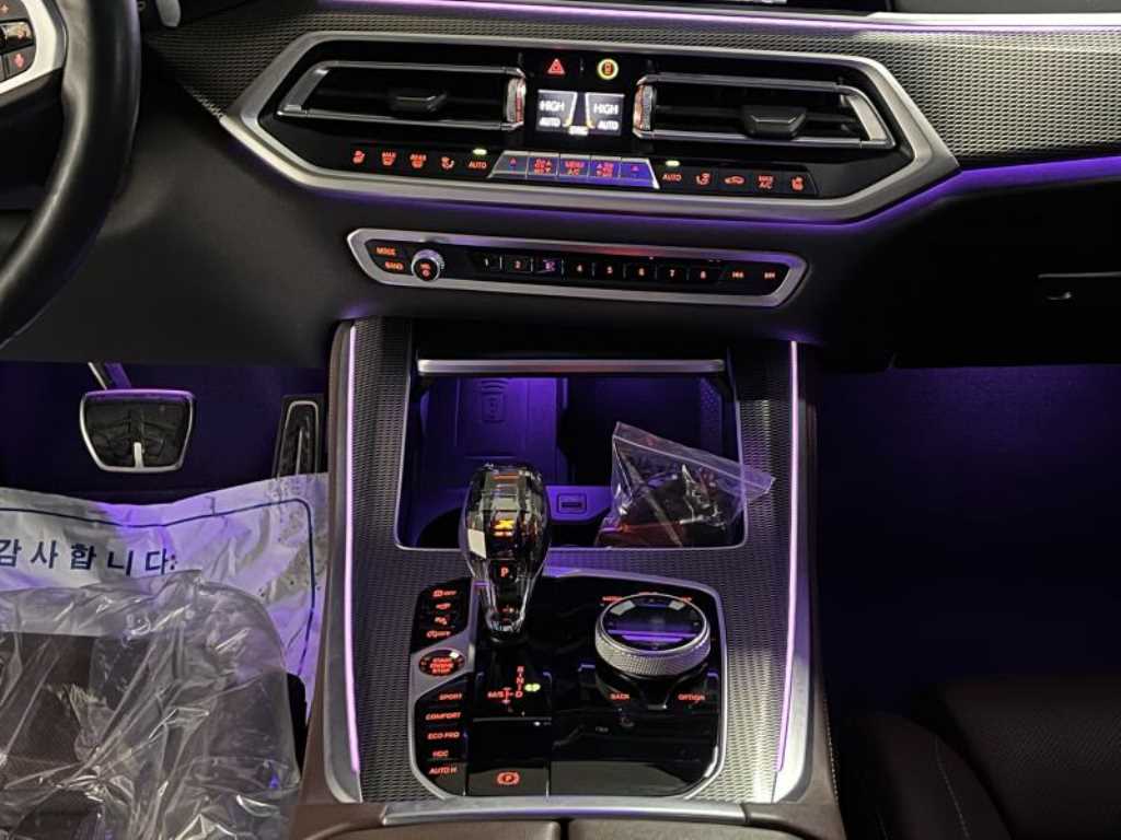 BMW X5(4세대) 40i xDrive M 스포츠팩 - 이미지 5