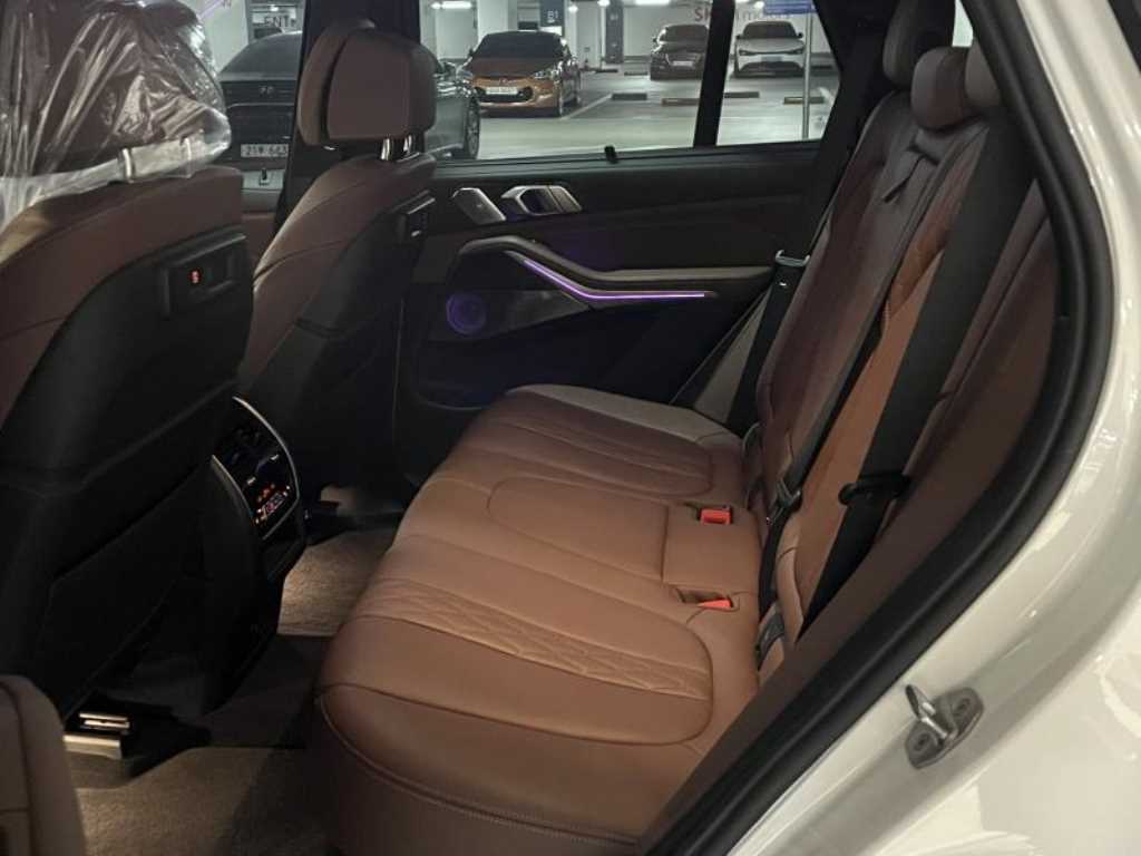 BMW X5(4세대) 40i xDrive M 스포츠팩 - 이미지 18