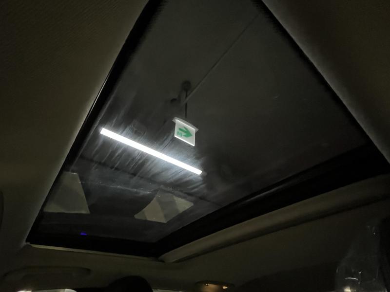 벤츠 E클래스(5세대) E300 아방가르드 - 이미지 11