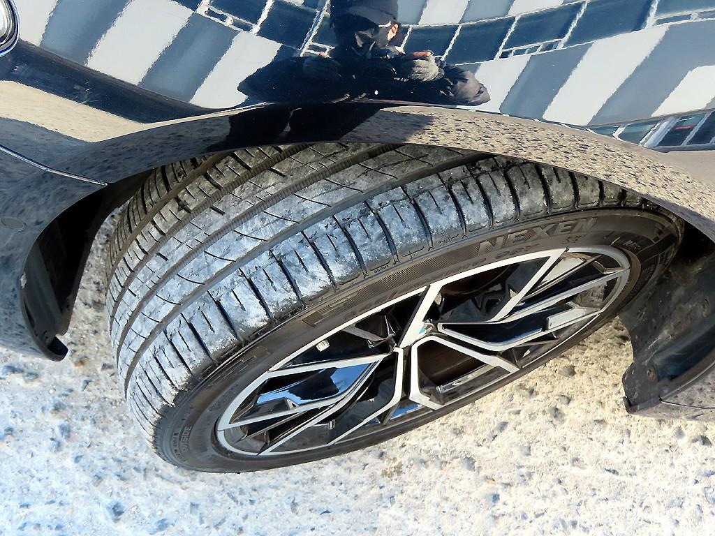 BMW 5시리즈(7세대) 530e M 스포츠팩 - 이미지 16