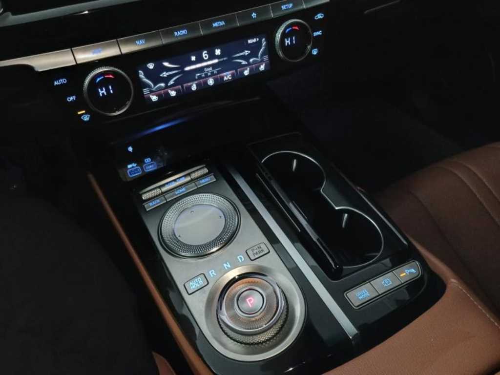 제네시스 더 올뉴G80 가솔린 2.5 2WD 기본형 - 이미지 8