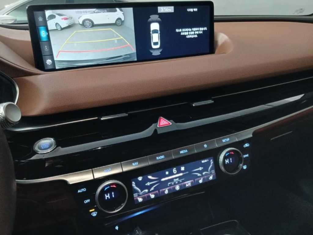 제네시스 더 올뉴G80 가솔린 2.5 2WD 기본형 - 이미지 19