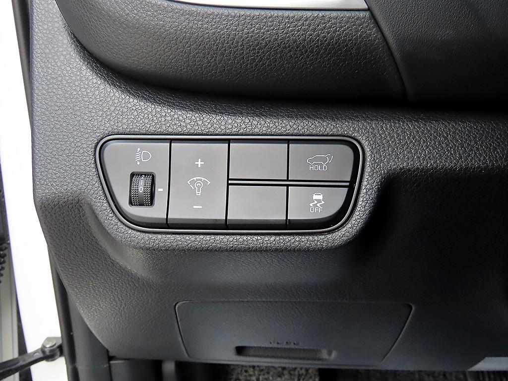 기아 더 뉴셀토스 1.6 가솔린 터보 2WD 시그니처 - 이미지 12