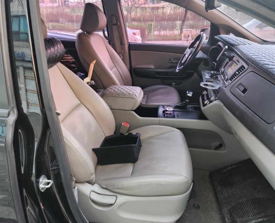 기아 올 뉴카니발 9인승 디젤 럭셔리 - 이미지 6