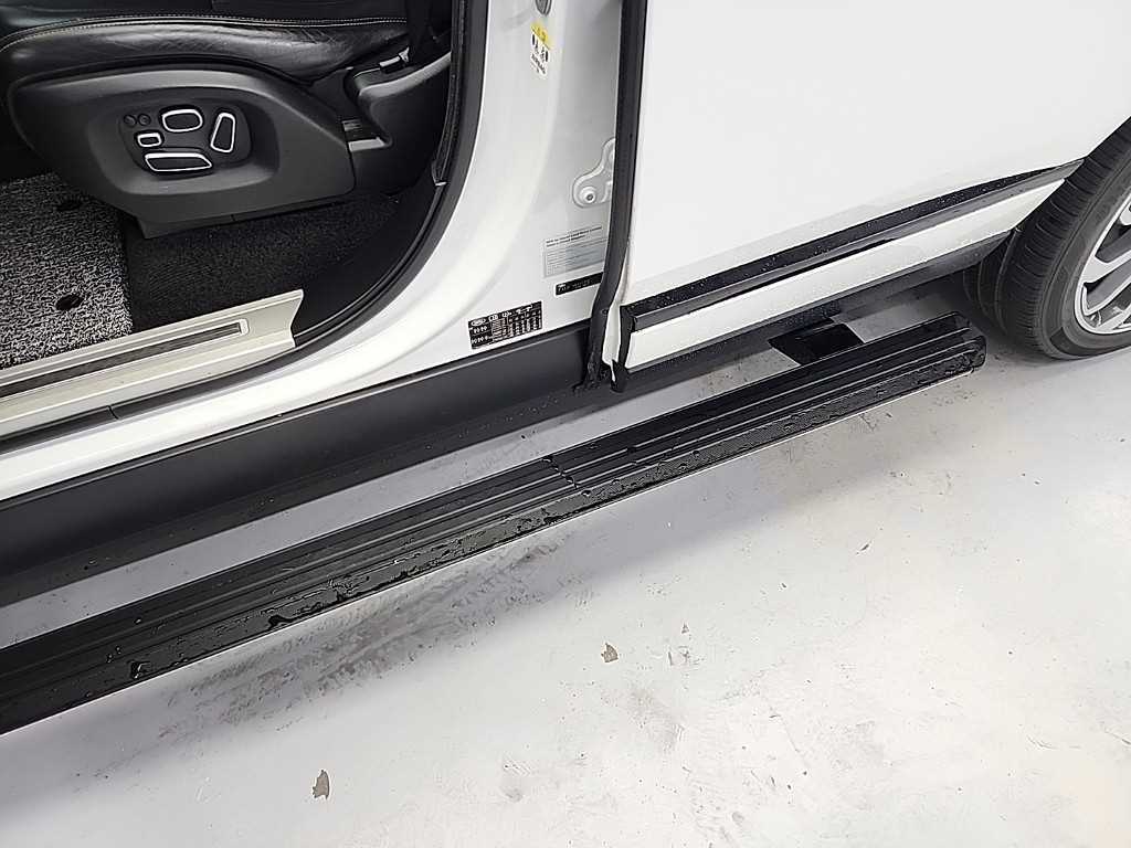 랜드로버 레인지로버(4세대) 4.4 SDV8 AB - 이미지 10