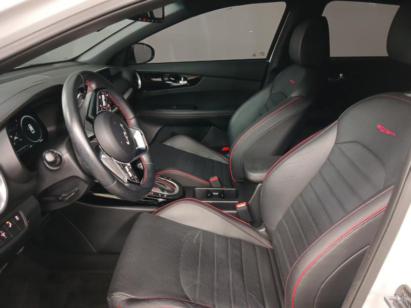 기아 더 뉴 K3 1.6 GT 5도어 시그니처 - 이미지 18