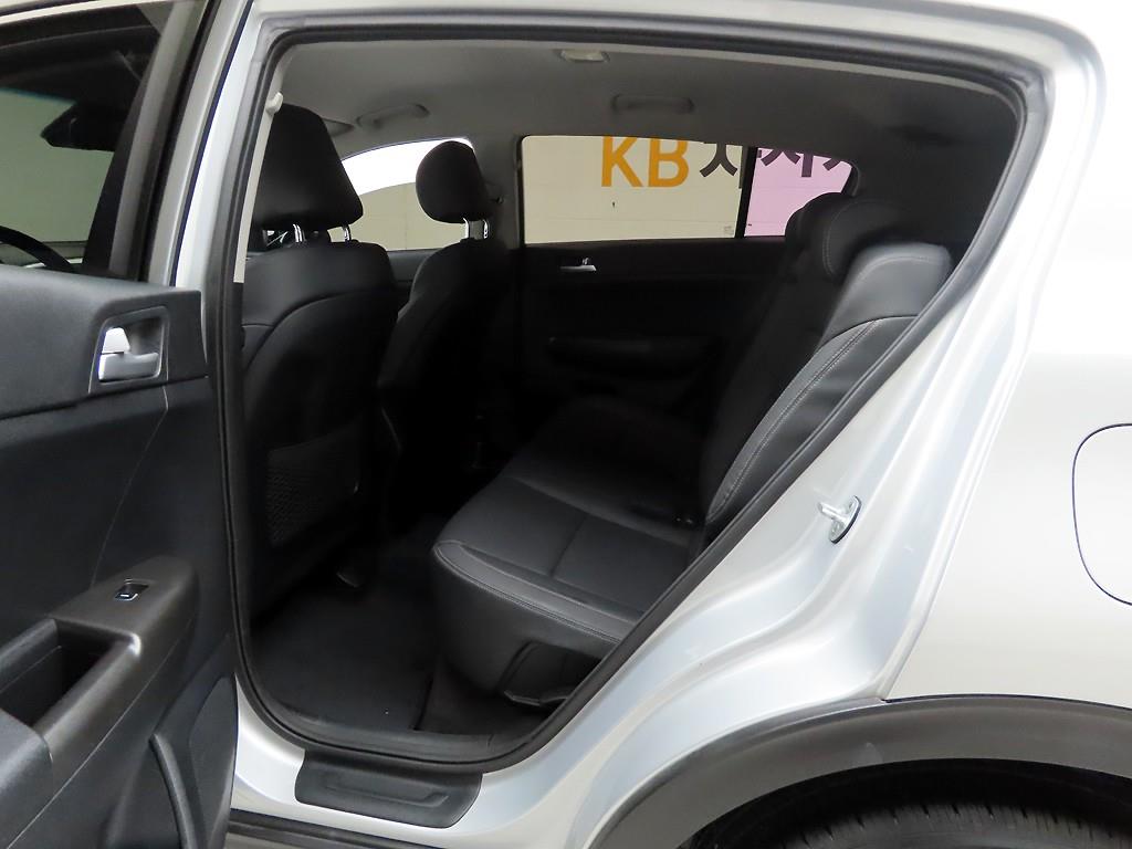 기아 스포티지 더 볼드 1.6 디젤 2WD 트렌디 - 이미지 15