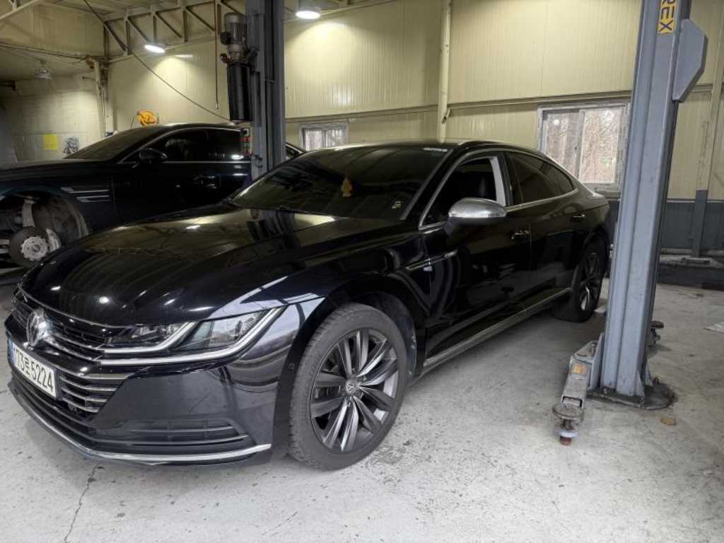 폭스바겐 아테온 2.0 TDI 엘레강스 프리미엄 - 이미지 5