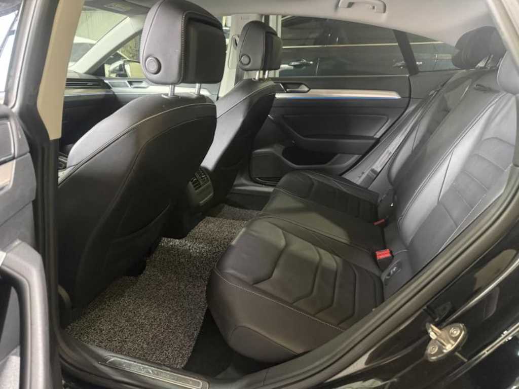 폭스바겐 아테온 2.0 TDI 엘레강스 프리미엄 - 이미지 7