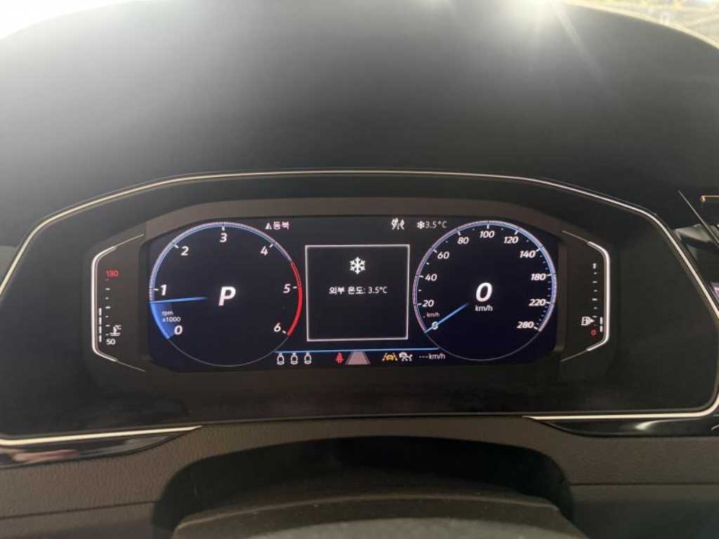 폭스바겐 아테온 2.0 TDI 엘레강스 프리미엄 - 이미지 8