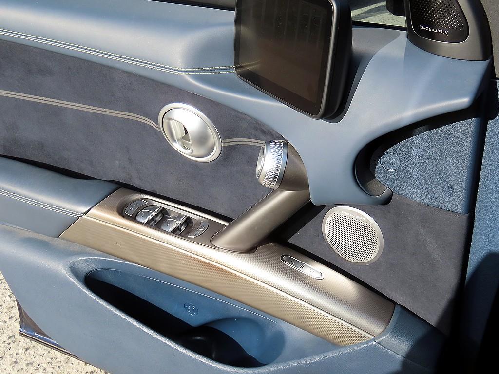 제네시스 GV60 EV AWD 퍼포먼스 - 이미지 17