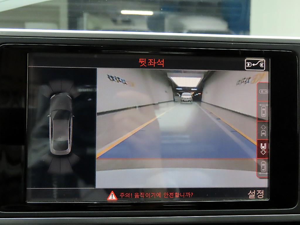 아우디 A7 50 TDI 콰트로 프리미엄 - 이미지 9