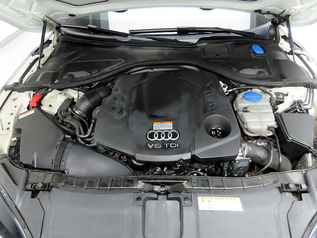 아우디 A7 50 TDI 콰트로 프리미엄 - 이미지 14