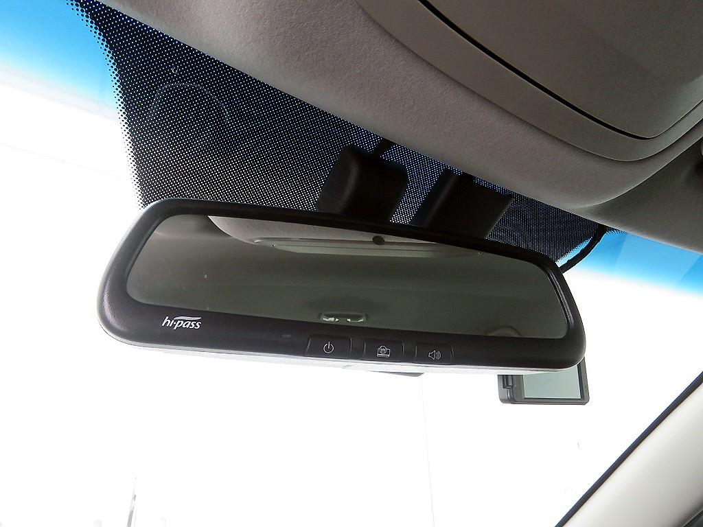 KG모빌리티(쌍용) 베리 뉴 티볼리 1.5 가솔린 2WD V3 - 이미지 15