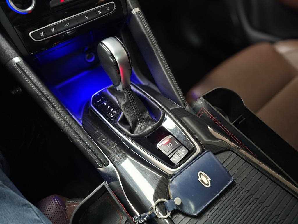 르노 (삼성) QM6 2.0 GDe 2WD RE 시그니처 - 이미지 4