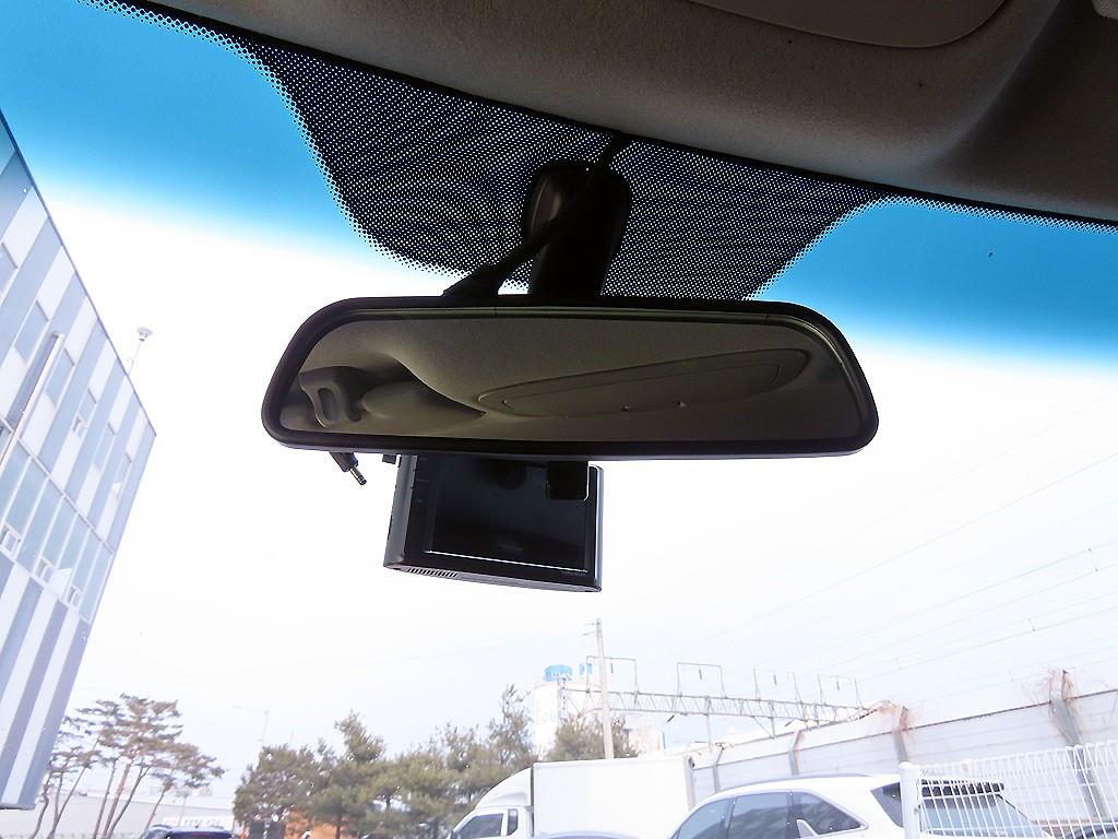 KG모빌리티(쌍용) 티볼리 디젤 2WD TX - 이미지 10